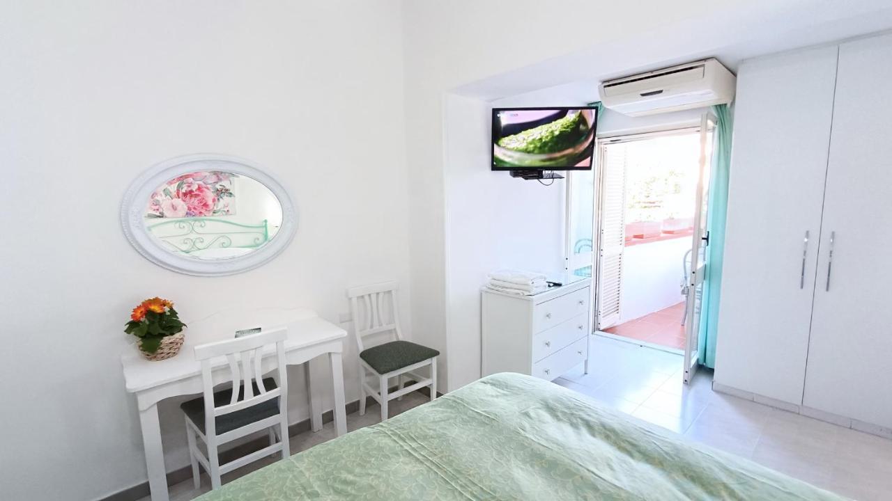 Hotel Casa Nicola Sant'Angelo  エクステリア 写真